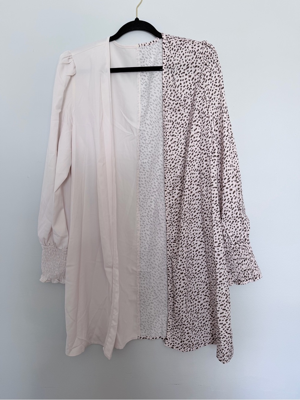 Women’s Two-Tone Cream & Leopard Print Open Cardigan - Picture 3 of 10